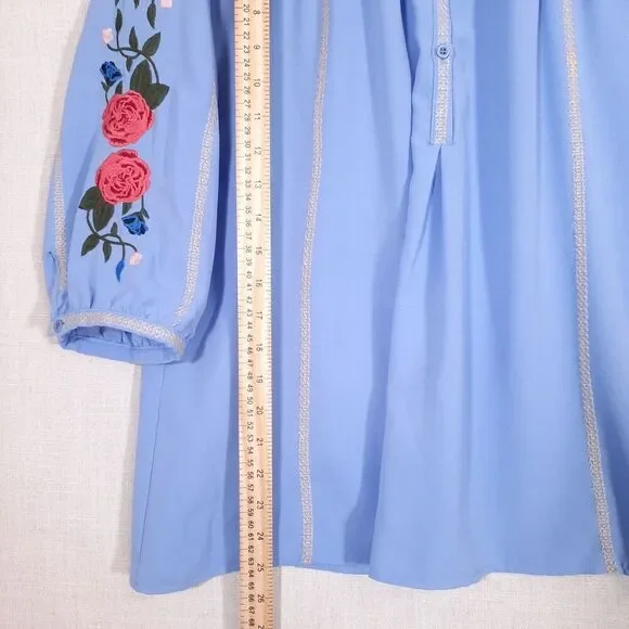 Women's Floral Embroidered Tunic Top Size Small Pleated CottageCore Blue - Picture 15 of 16